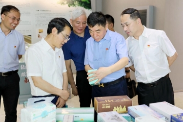 要聞 | 嘉興市委副書記、政法委書記帥燮瑯一行蒞臨景興紙業(yè)調(diào)研指導(dǎo)